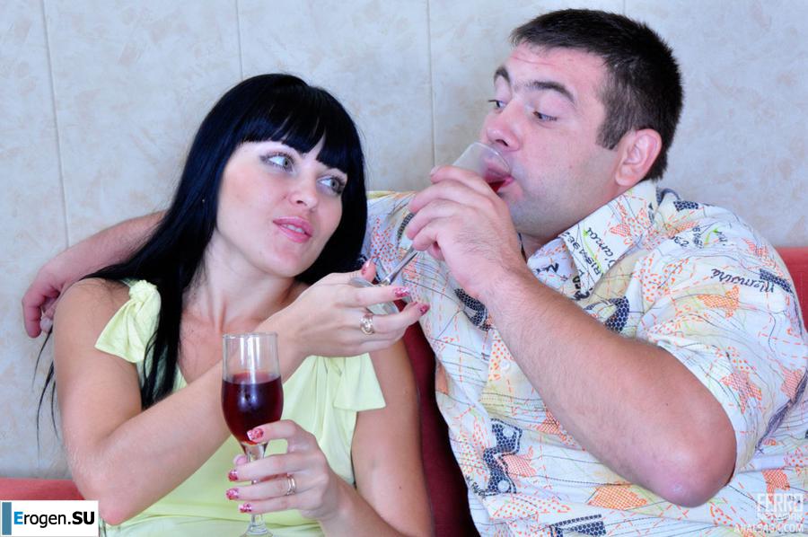 elegant lady with her husband. Photo 18