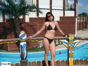 elegant lady with her husband. Thumb 15