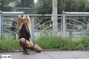 Nastya from Samara walks around the city and shows herself. Part 15. Thumb 20