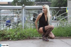 Nastya from Samara walks around the city and shows herself. Part 15. Thumb 23