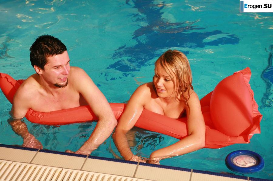 Czech nudists in the pool. Part 2. Photo 29