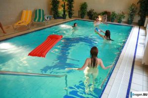 Czech nudists in the pool. Part 2. Thumb 24