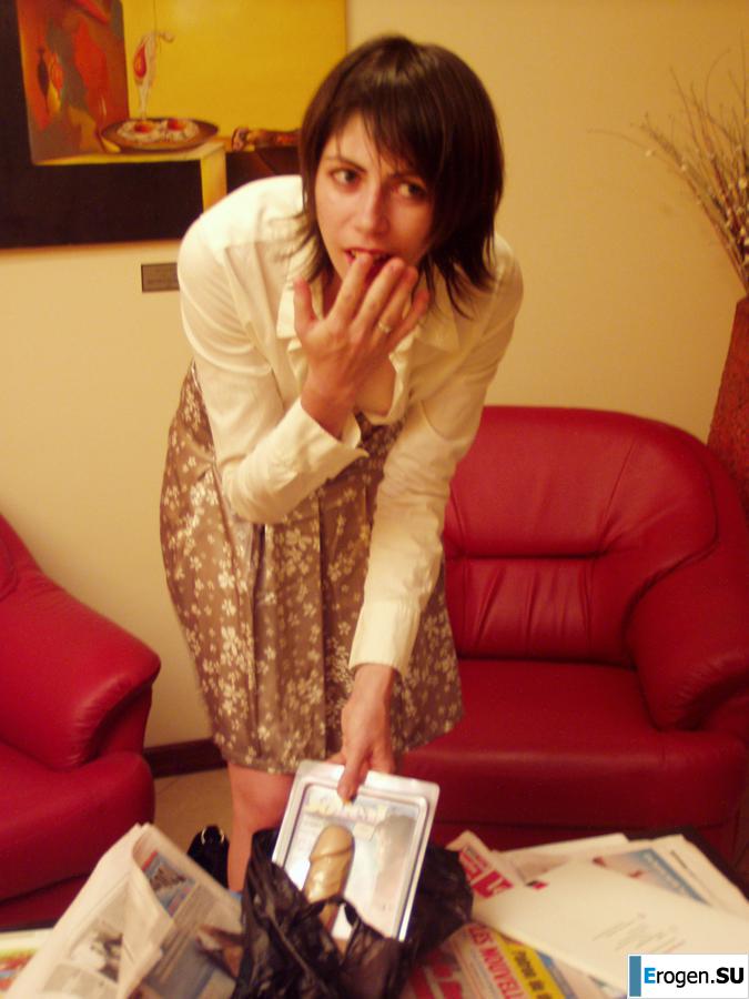 Французская бисексуальная брюнетка. Часть 3. Фото 35