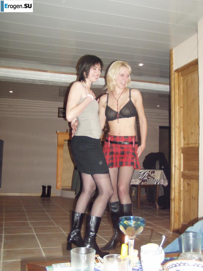 Французская бисексуальная брюнетка. Часть 3. Фото 7