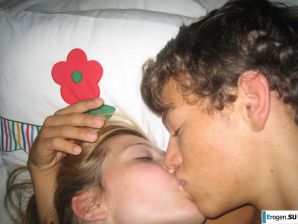 Стройная немка и ее кучерявый друг. Часть 2. Эскиз 11