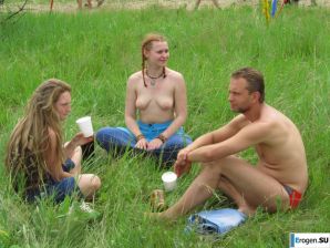 Photo from the hippie rally. Part 2. Thumb 9