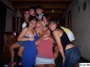 публичные обнажения. Часть 3. Эскиз 12