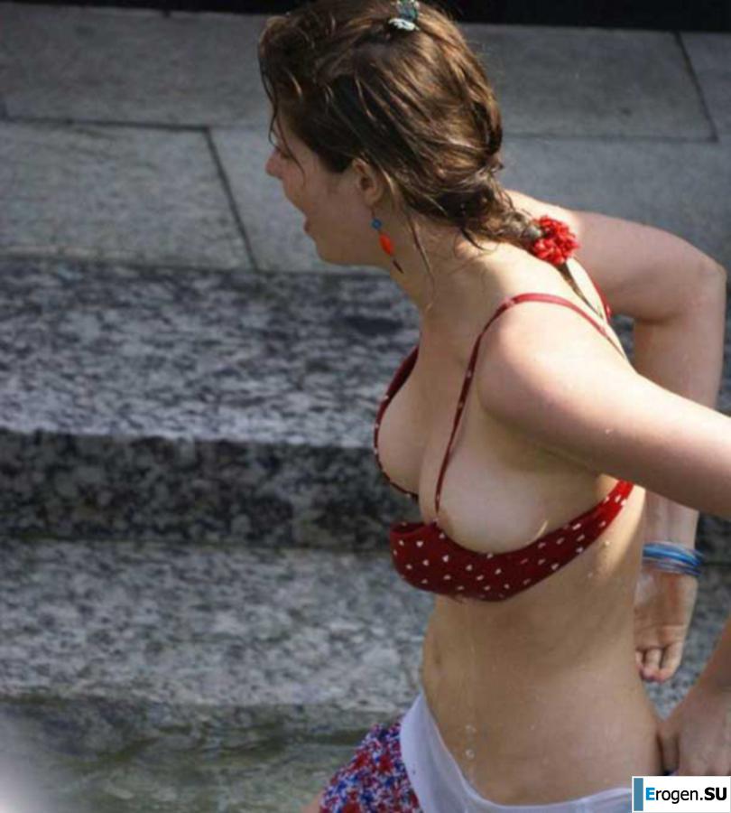 oops boobs lit up. Part 2. Photo 35