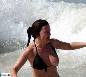 oops boobs lit up. Part 2. Thumb 40