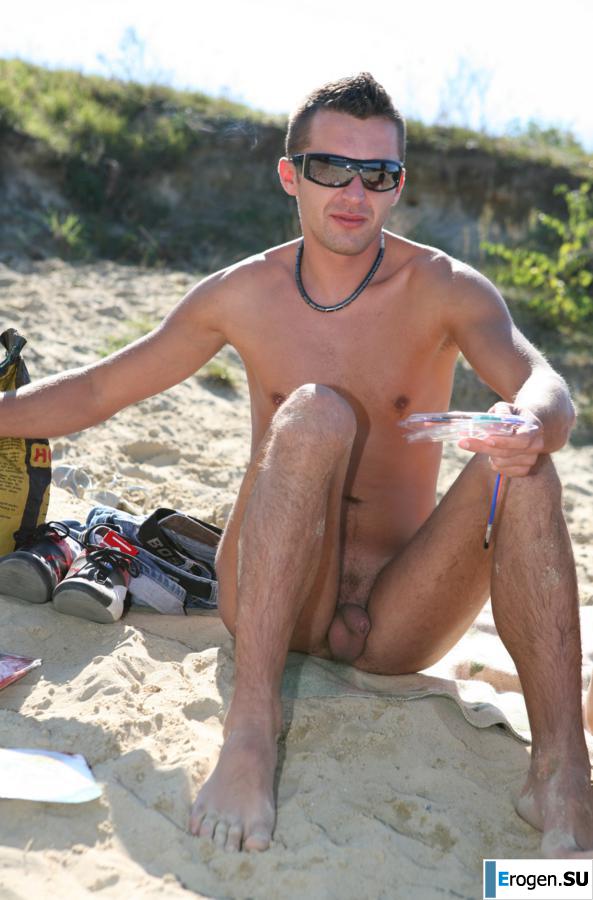 Three nudists on the river bank. Photo 16