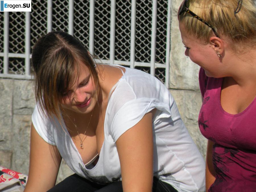 oops boobs lit up. Part 3. Photo 9