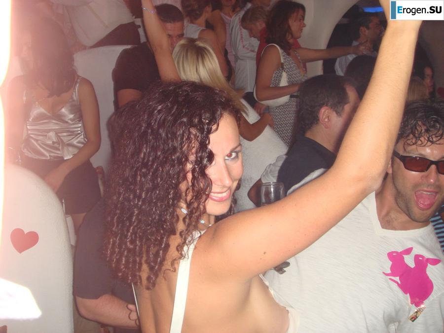 oops boobs lit up. Part 5. Photo 25