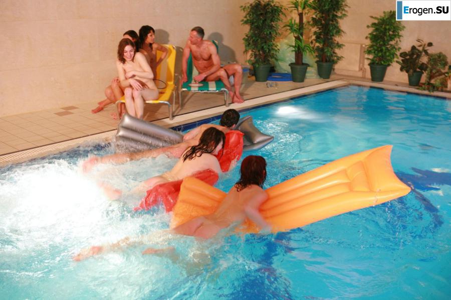 Czech nudists in the pool. Part 3. Photo 24