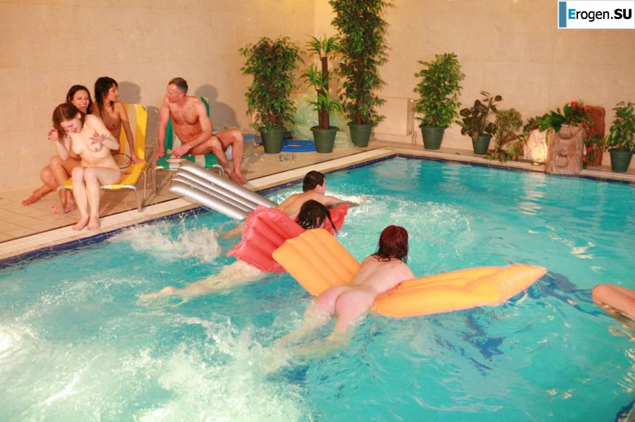 Czech nudists in the pool. Part 3. Photo 25