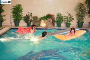 Czech nudists in the pool. Part 3. Thumb 26