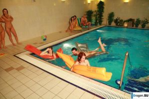 Czech nudists in the pool. Part 3. Thumb 36