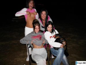 Public exposure. Part 3. Thumb 10