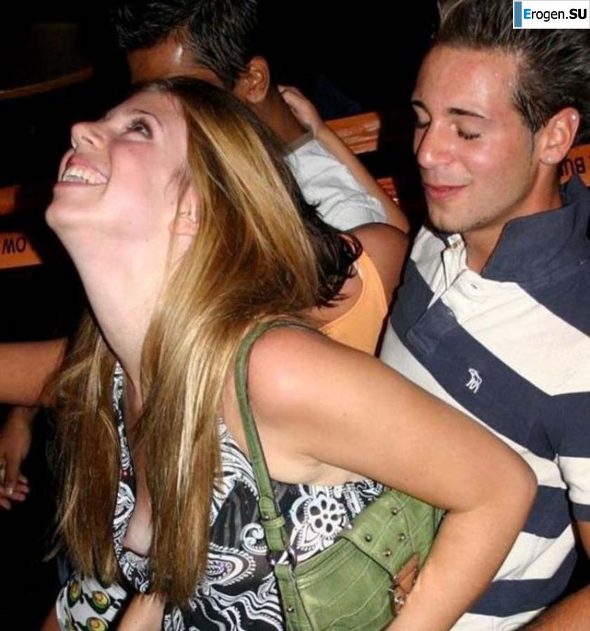 oops boobs lit up. Part 6. Photo 27