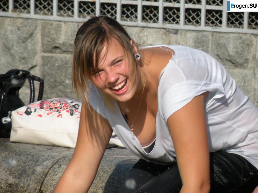 oops boobs lit up. Part 6. Photo 5