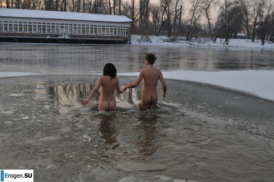 Ukrainian nudists in winter. Part 2. Photo 14
