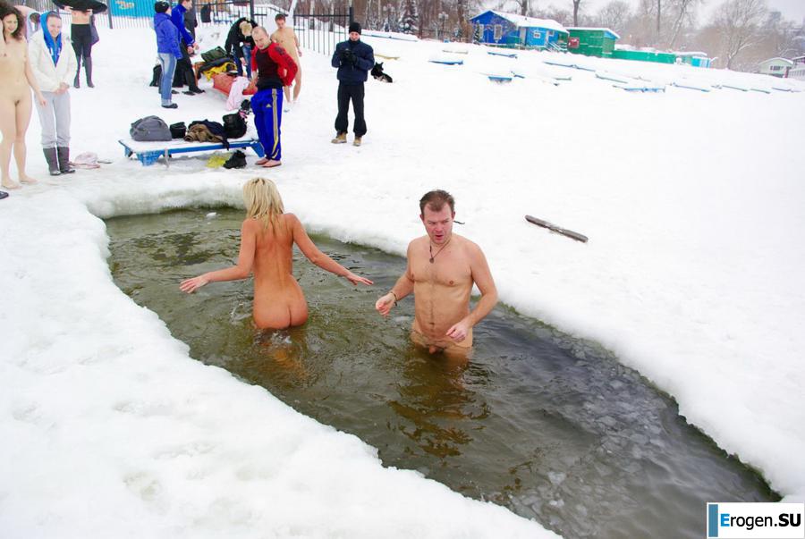 Ukrainian nudists in winter. Part 2. Photo 16