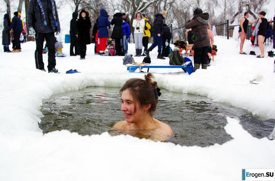 Ukrainian nudists in winter. Part 2. Photo 20