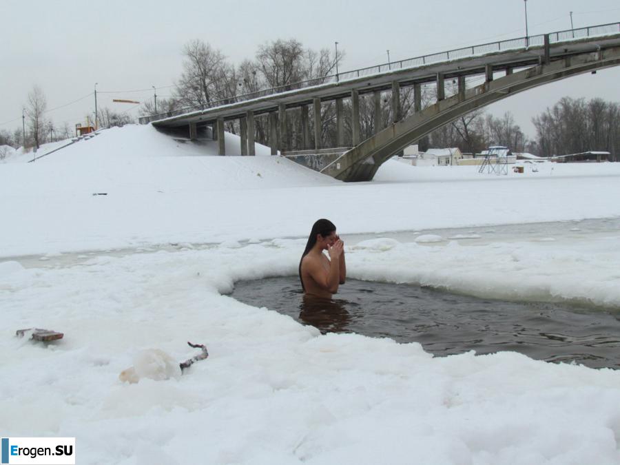 Ukrainian nudists in winter. Part 2. Photo 24