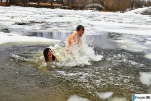 Ukrainian nudists in winter. Part 2. Thumb 28
