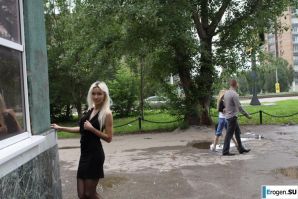 Nastya from Samara walks around the city and shows herself. Part 18. Thumb 18