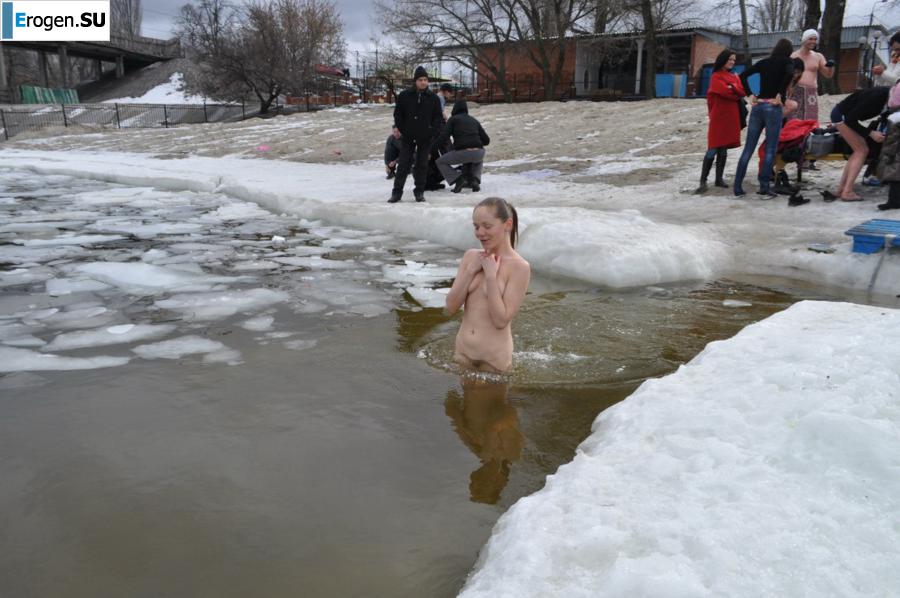 Ukrainian nudists in winter. Part 3. Photo 22