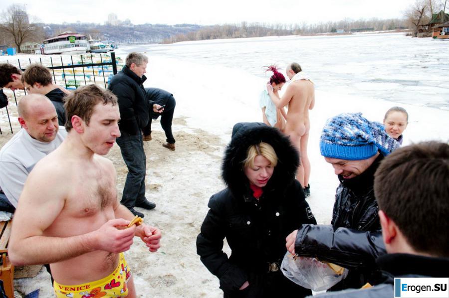 Ukrainian nudists in winter. Part 3. Photo 37