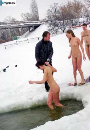 Ukrainian nudists in winter. Part 3. Thumb 25