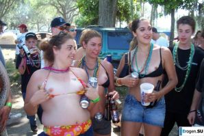 Public Nudity. Part 5. Thumb 36