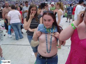 Public Nudity. Part 5. Thumb 37