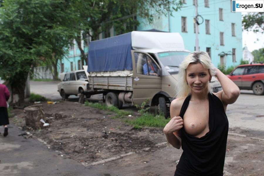 Nastya from Samara walks around the city and shows herself. Part 19. Photo 6