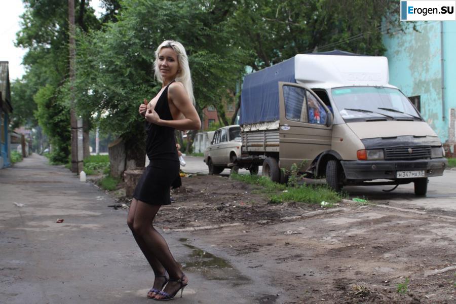 Nastya from Samara walks around the city and shows herself. Part 19. Photo 8