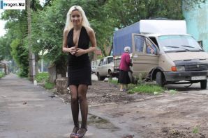 Nastya from Samara walks around the city and shows herself. Part 19. Thumb 10