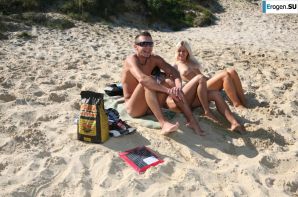 Трое нудистов на берегу реки. Часть 4. Эскиз 23