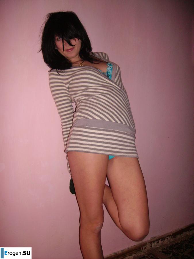 Ukrainian brunette with pimple booty. Part 5. Photo 3