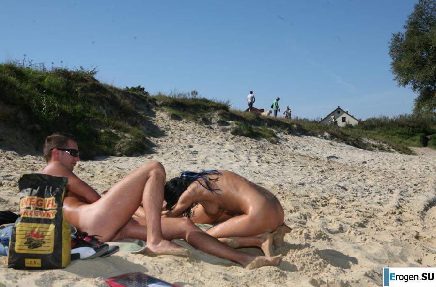 Three nudists on the riverbank. Part 5. Photo 15