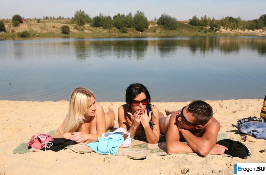 Three nudists on the riverbank. Part 5. Photo 44