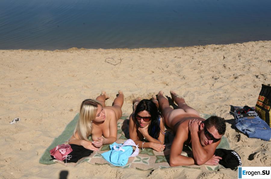 Three nudists on the riverbank. Part 5. Photo 47
