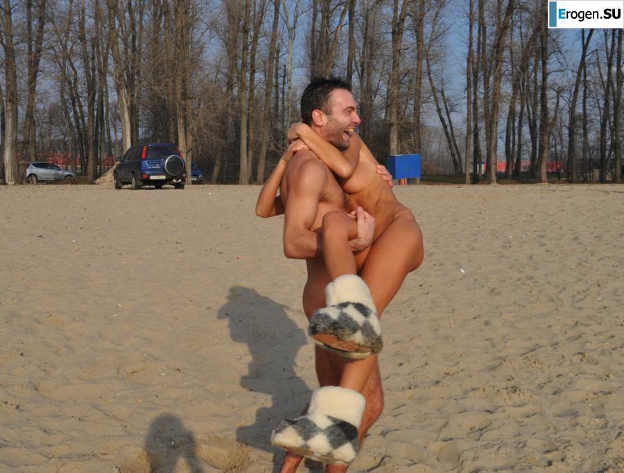 Ukrainian nudists in winter. Part 6. Photo 11