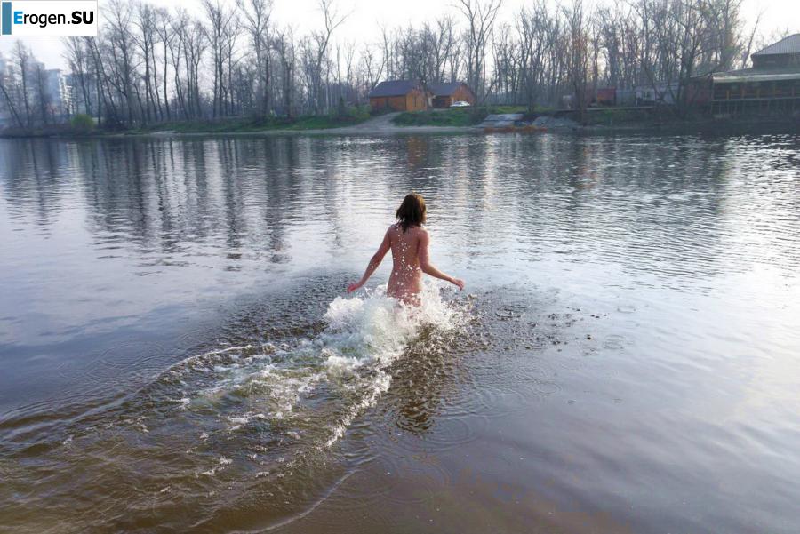 Ukrainian nudists in winter. Part 6. Photo 22