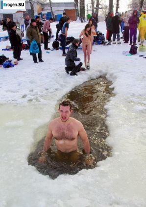 Ukrainian nudists in winter. Part 6. Thumb 9