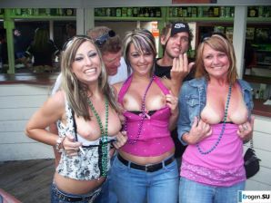 Публичное обнажение. Часть 6. Эскиз 8