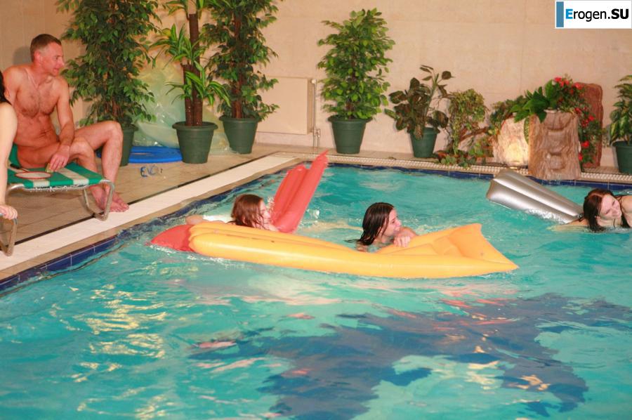 Czech nudists in the pool. Part 4. Photo 9