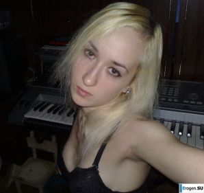 Худенькая русская блонда. Часть 6. Эскиз 38