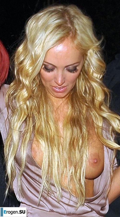 famous tits. Photo 16