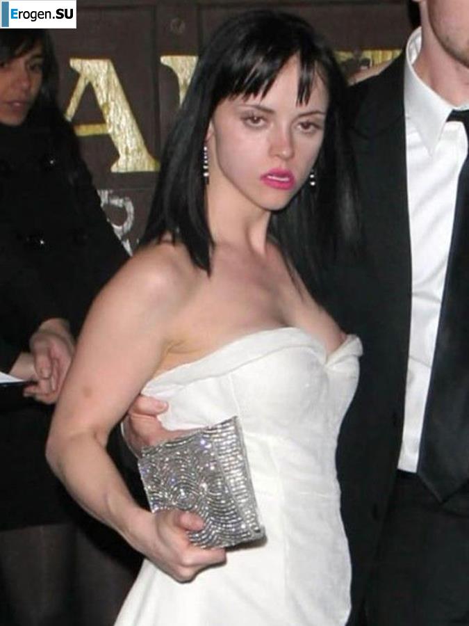 famous tits. Photo 31